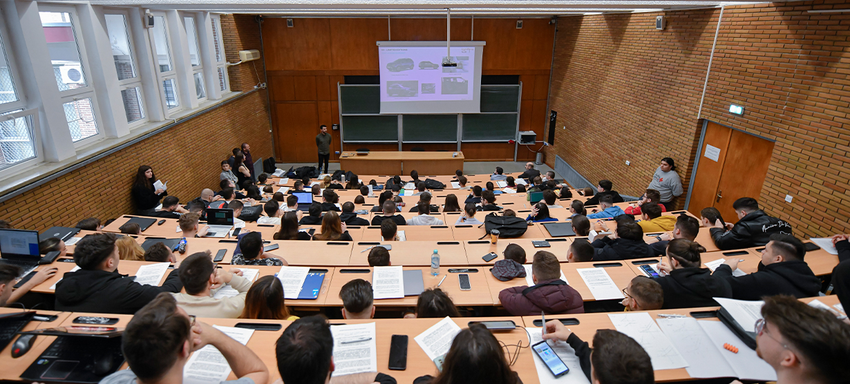 Prezentare Renault Group România la Facultatea de Mecanică și Mecatronică, Universitatea Politehnica București