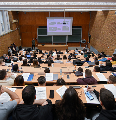 Prezentare Renault Group România la Facultatea de Mecanică și Mecatronică, Universitatea Politehnica București